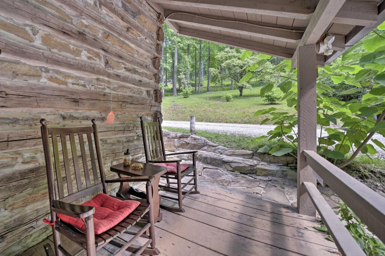 Historic Cabin Grill And Hiking Trail Access! Bryson City Esterno foto