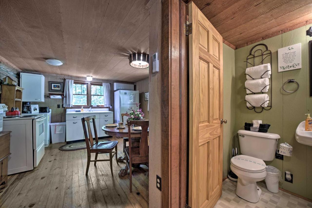 Historic Cabin Grill And Hiking Trail Access! Bryson City Esterno foto