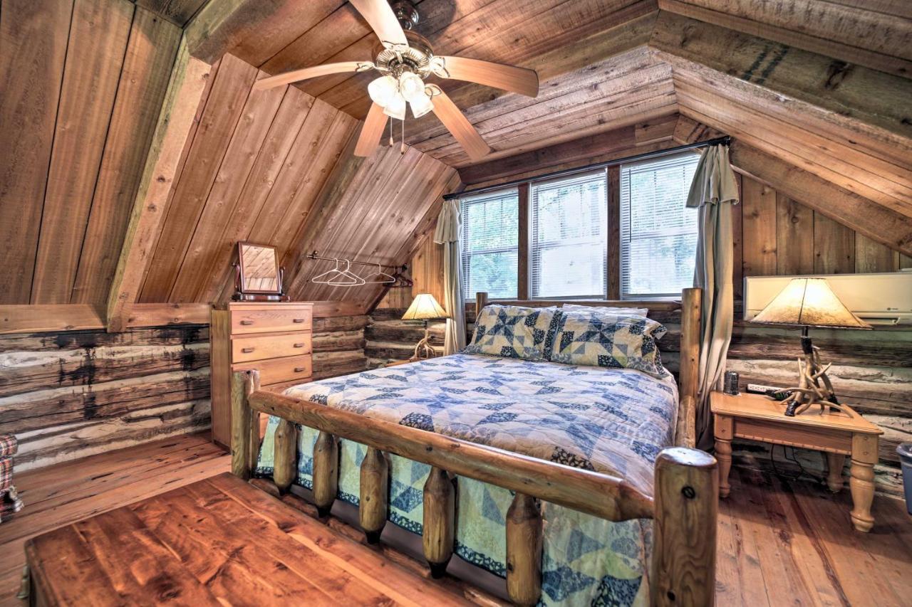 Historic Cabin Grill And Hiking Trail Access! Bryson City Esterno foto
